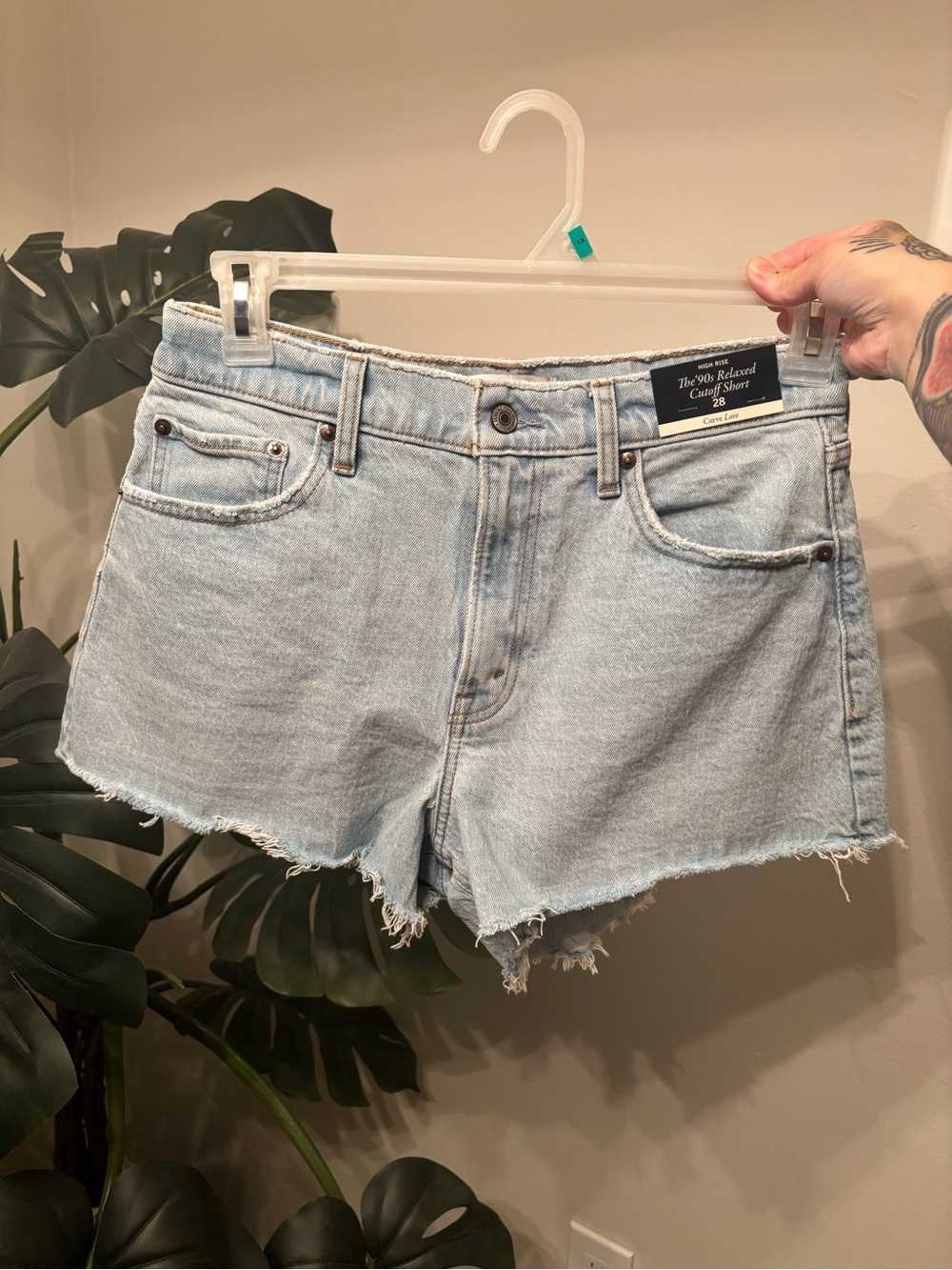 Abercrombie curve love shorts